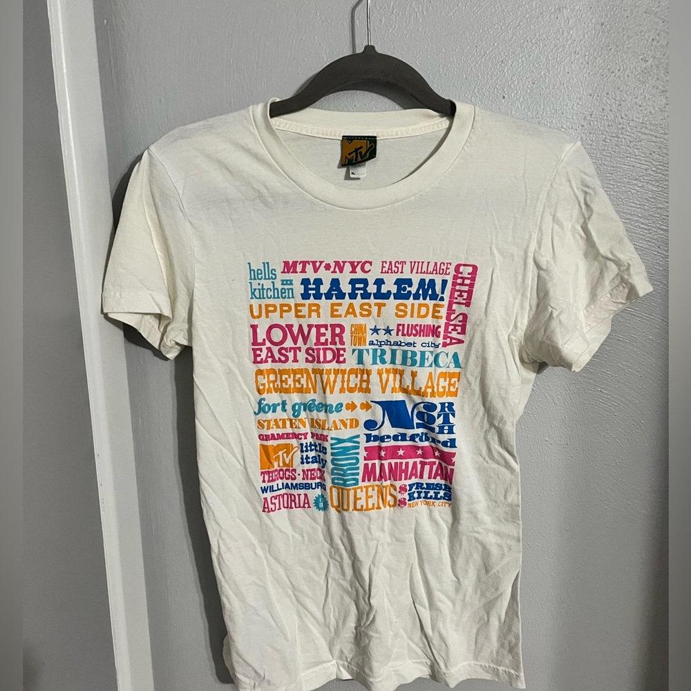 XL MTV NYC boroughs tshirt